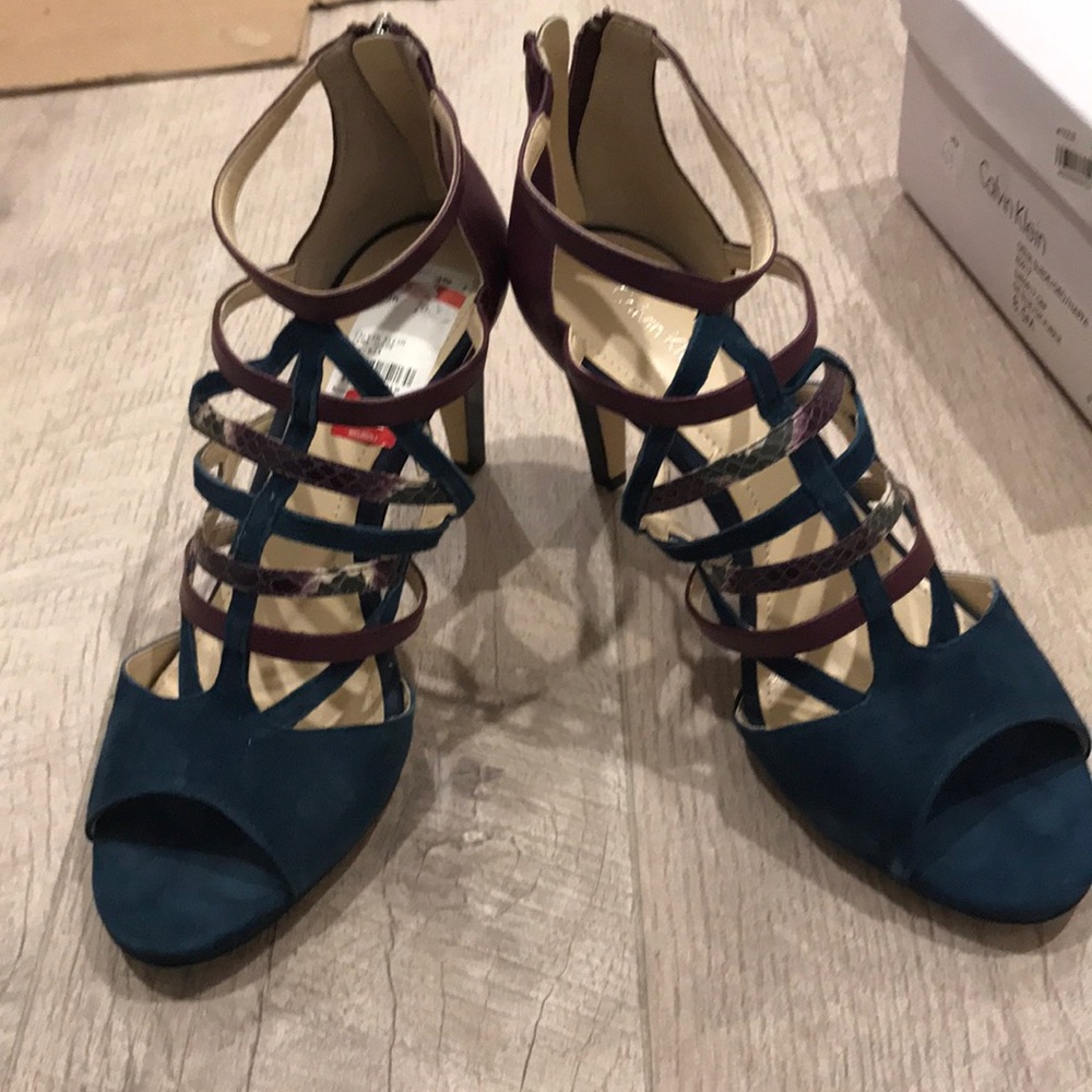 Calvin Klein heels size 8,5 New